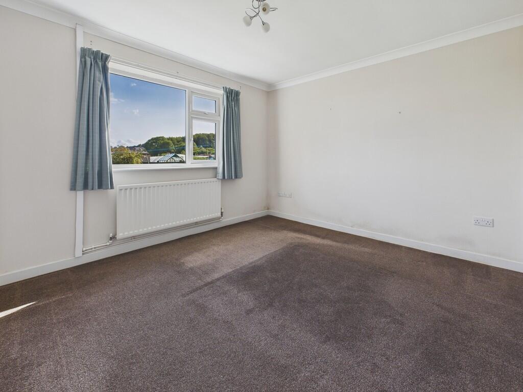 CAM04273G0-PR0169...