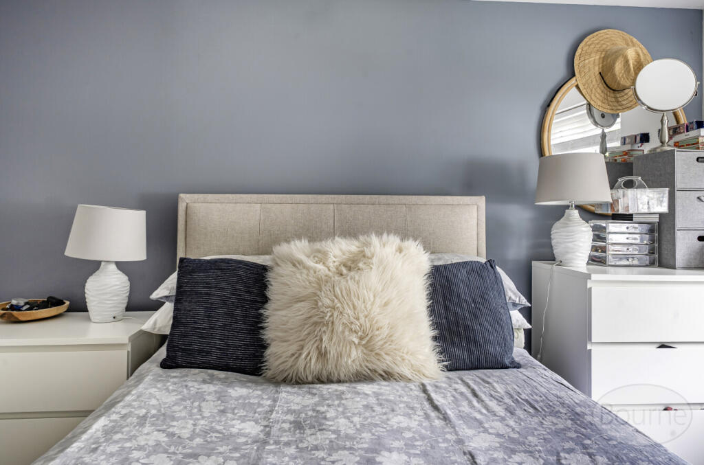 595dd8ec-7c43-41a...