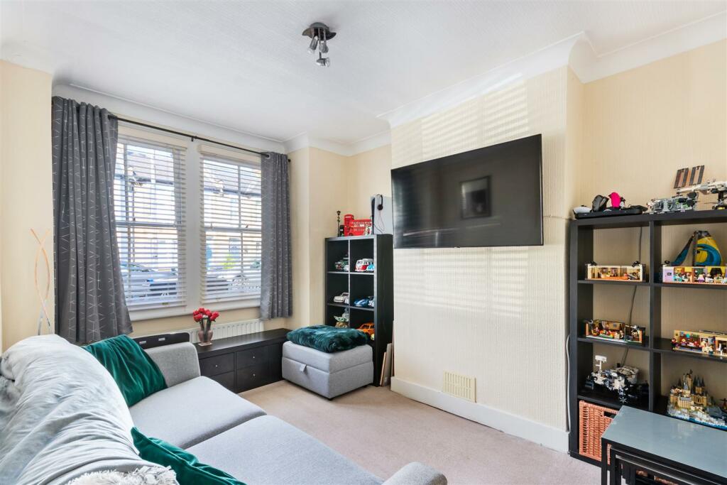 Separate Front Reception Room
