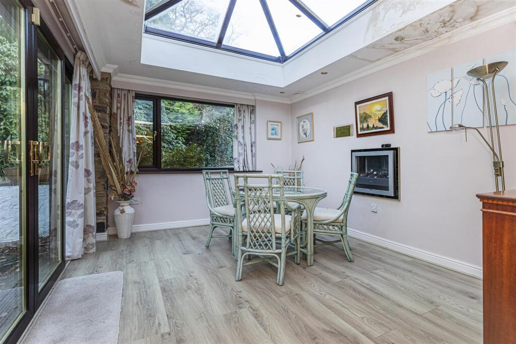 Bramleys Estate Agents - Butternab Road - Beaumont