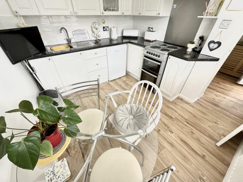 Annexe Kitchen
