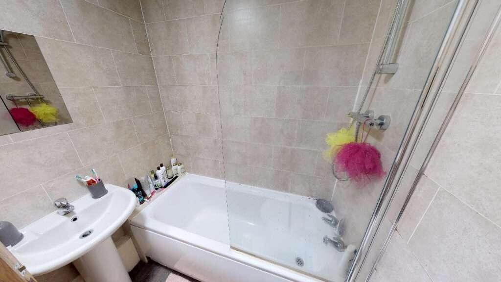 Flat_40_Croft_Buildings