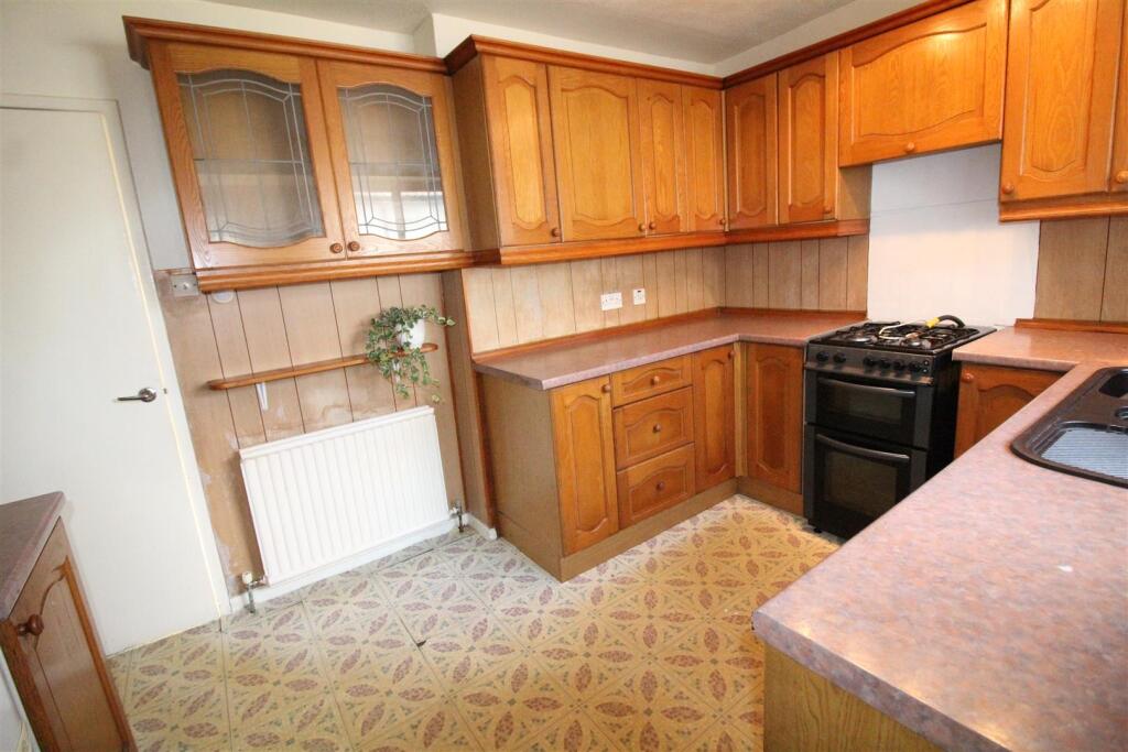 BREAKFAST KITCHEN