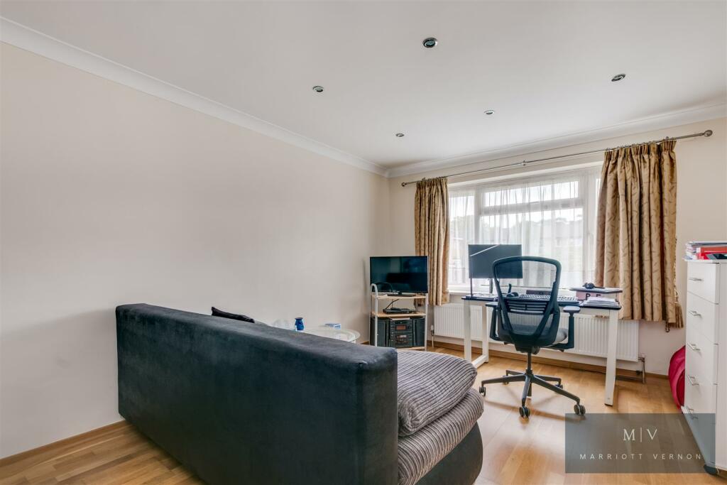 Chepstow Road 56 MV-5.jpg