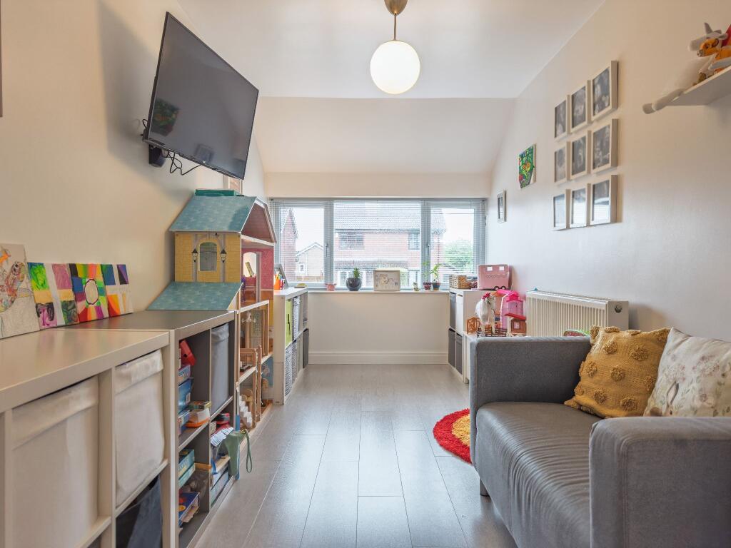 Sitting room / playroom
