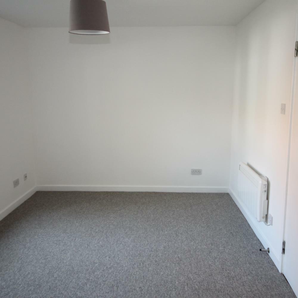 Lounge resize 1.jpg