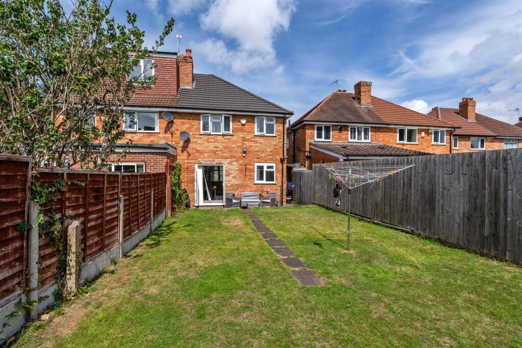 39 Lighthorne Road_7.jpg