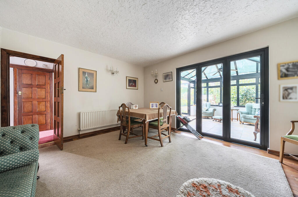 1319062-12-686e73...