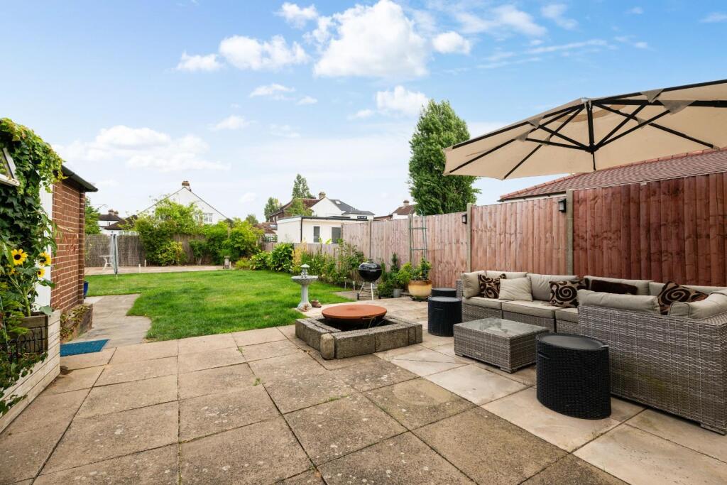 TUDOR AVENUE, 36- (15).jpg