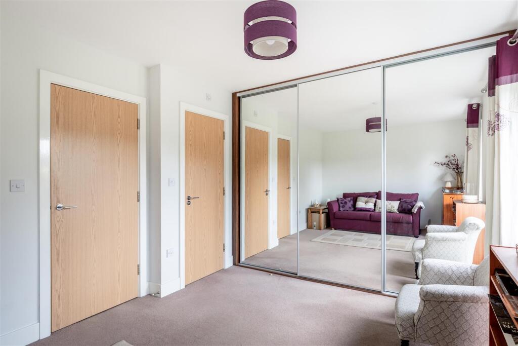 64 Lexington Drive-10.jpg