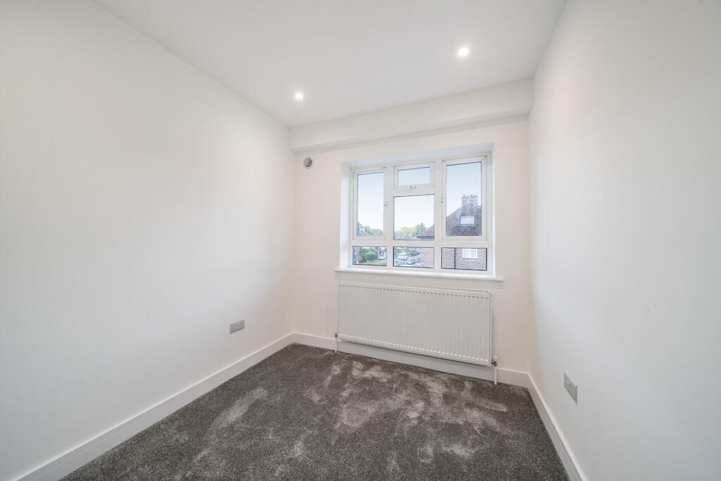 1372080-12-68f79a...