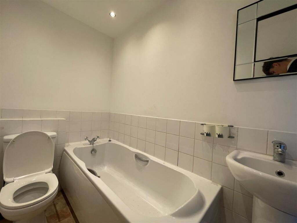 32 wellington 11.jpg