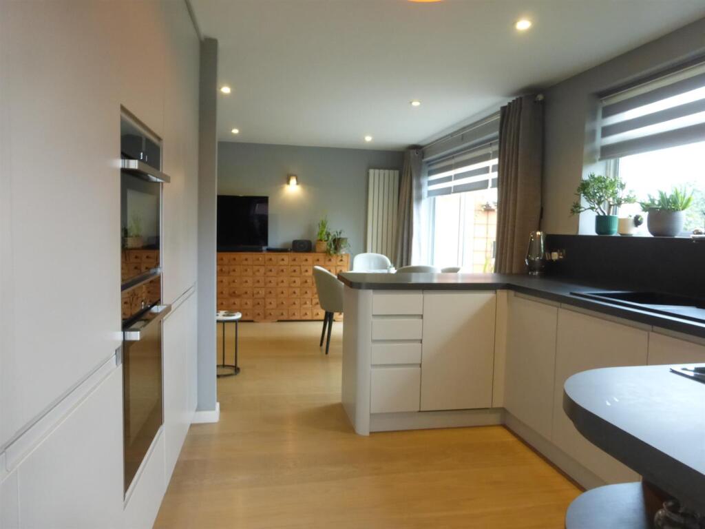 Kitchen - 1