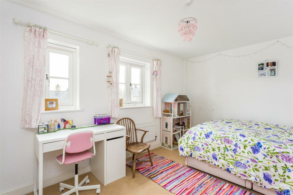 26 Barceona bedroom 2.jpg