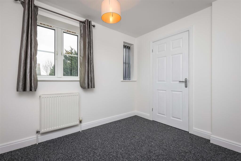 23 Viking Court, Bracebridge Heath, Lincoln-11.jpg