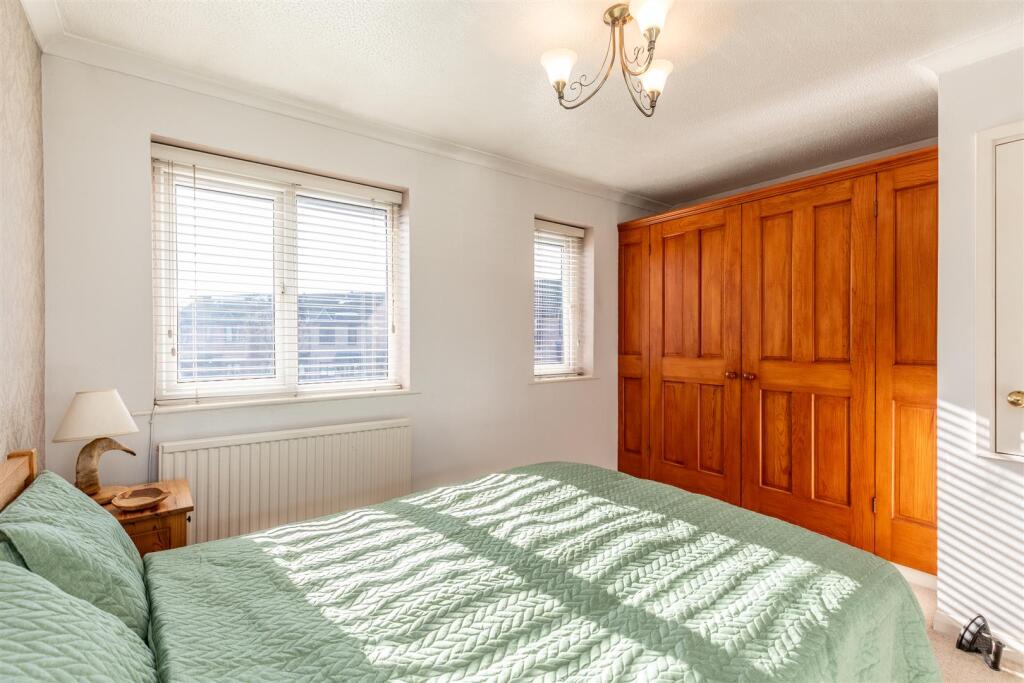 Brean Down Ave, Henleaze Bed 2b.jpg