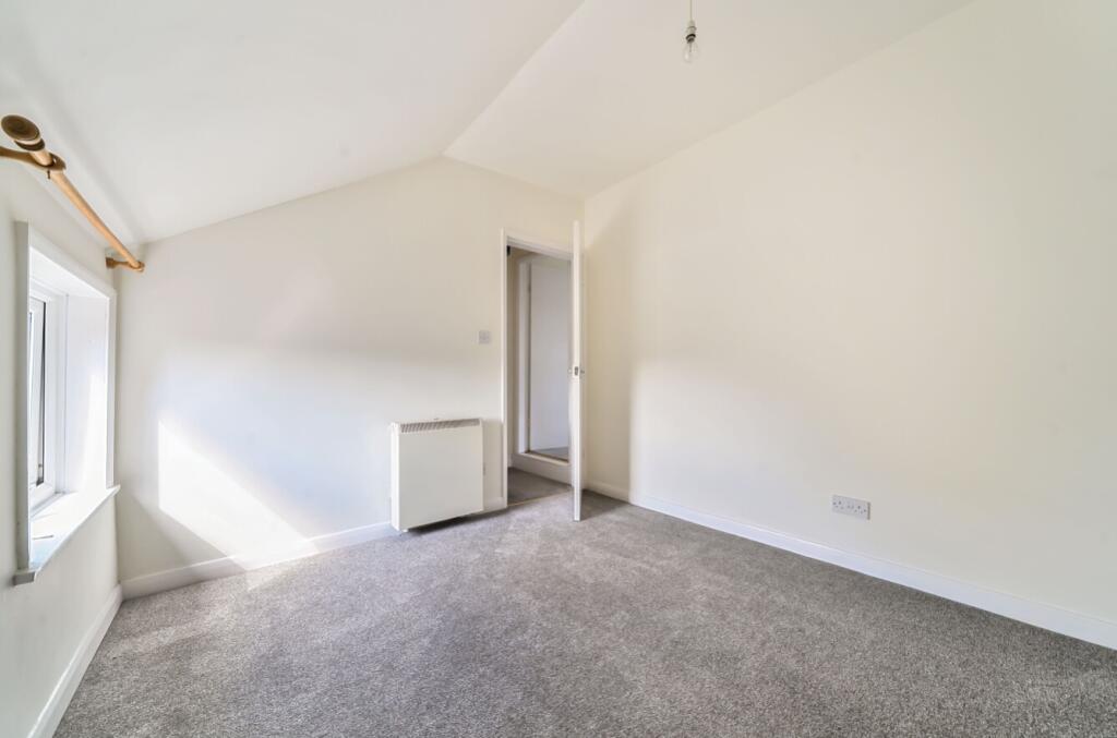 1304834-7-684851dfd2895