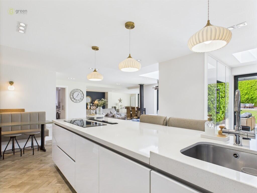 CAM03830G0-PR0148...