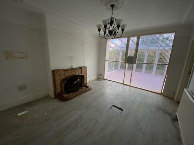 Lounge T202511181443.jpg