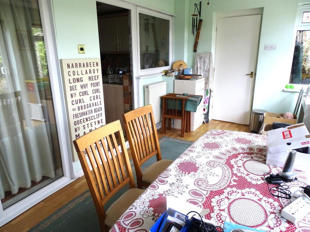 LARGE SUN ROOM