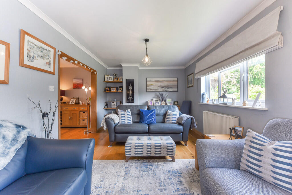 sketch_Ph19_53600...