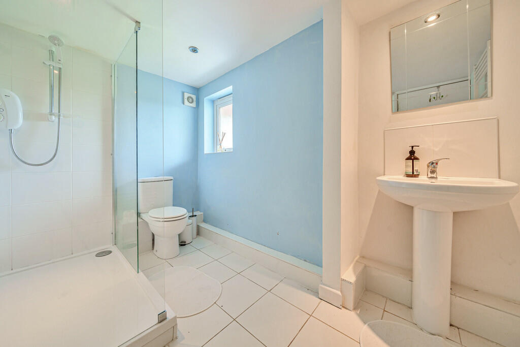 Annexe Bathroom 