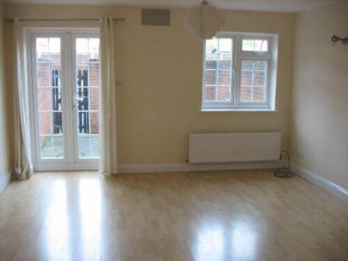 Photo 01