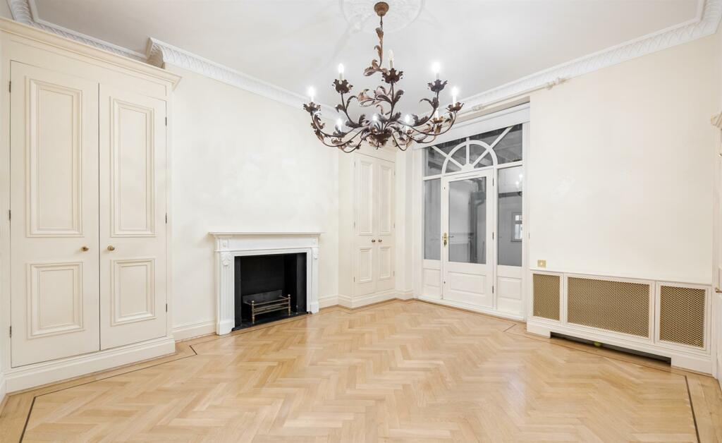 Bina Gardens 7A-10-2. Low Res.jpg