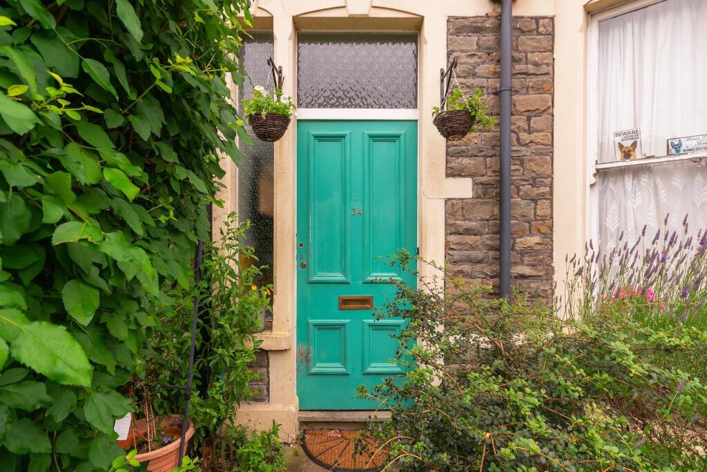 3F4AHD - External E.jpg