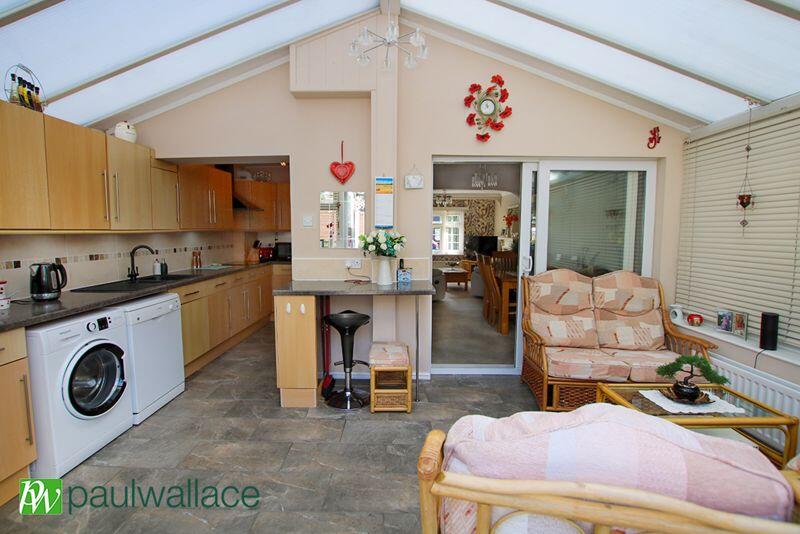 Conservatory to Kitchen &amp; Lounge