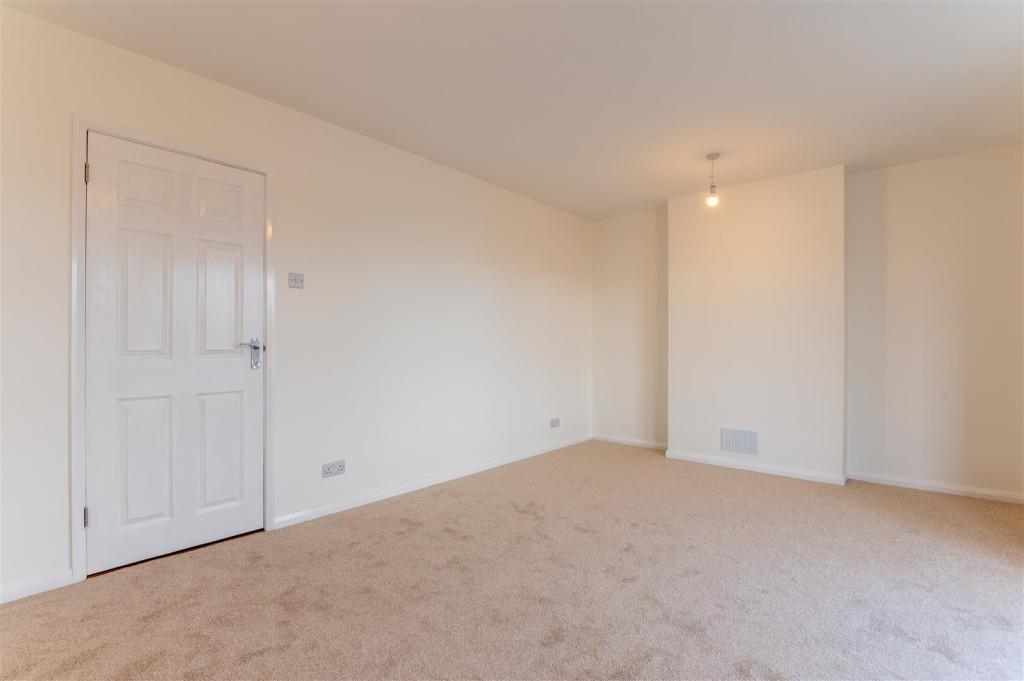 96 Elm Grove 20 7.jpg