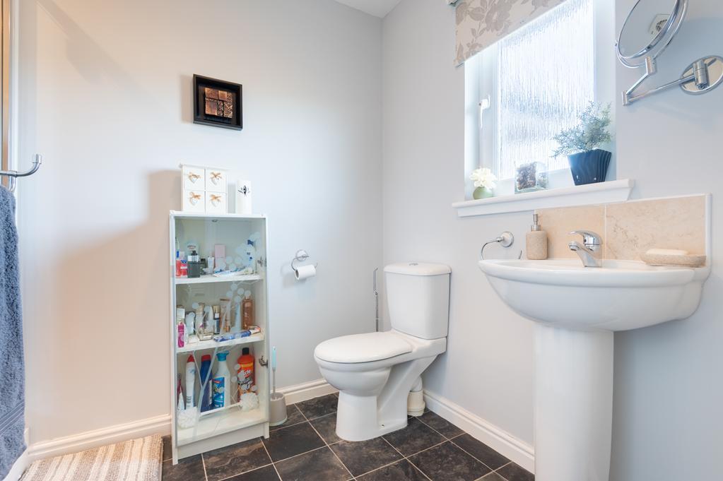 BEDROOM 4 ENSUITE