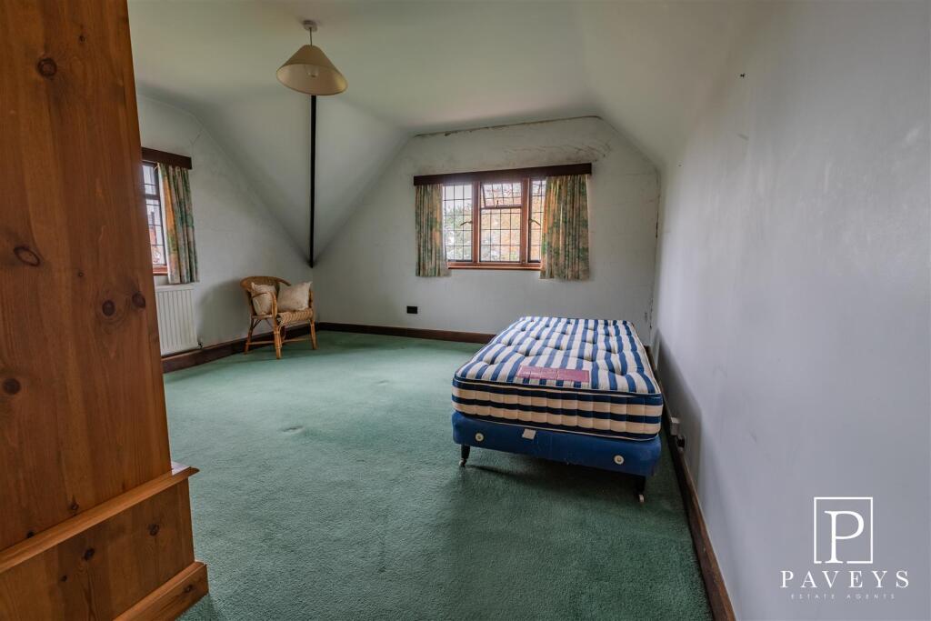 BEDROOM TWO