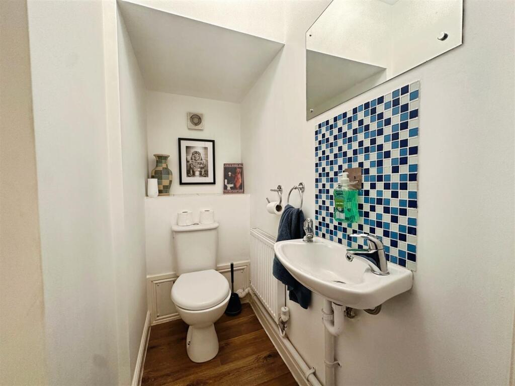 455f71fc--4093-981F-921088FB354A-34028-00000BA4F91