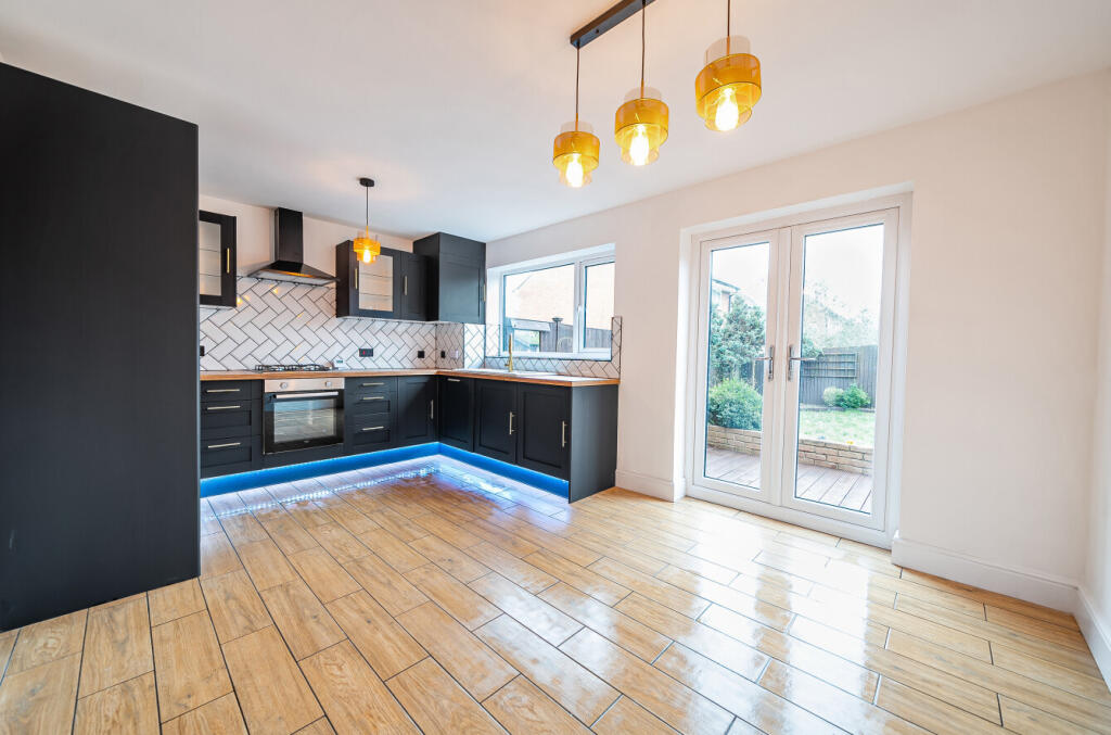 Kitchen / Diner