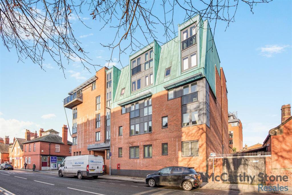 8674139-exterior07.jpg