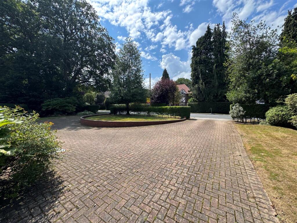 Cambria driveway.jpg