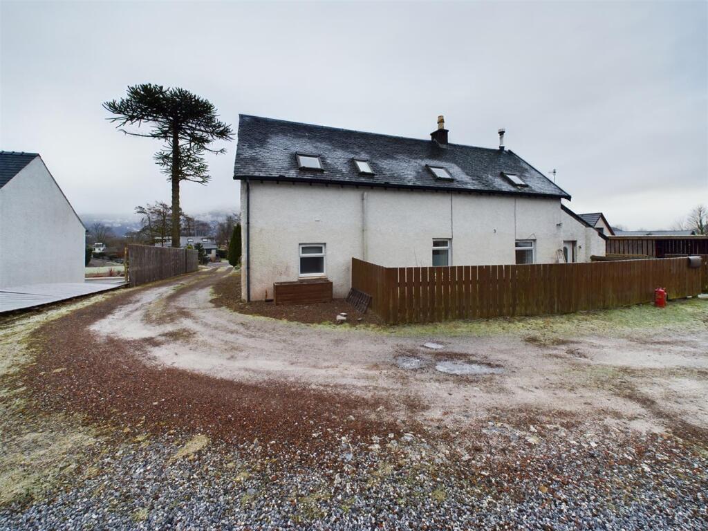 REAR ELEVATION