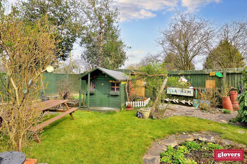 BACK GARDEN