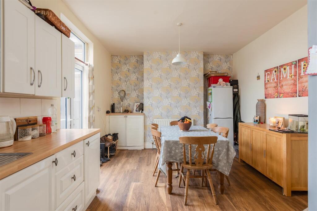 The Green 1 Kitchen Dining Room-1.jpg