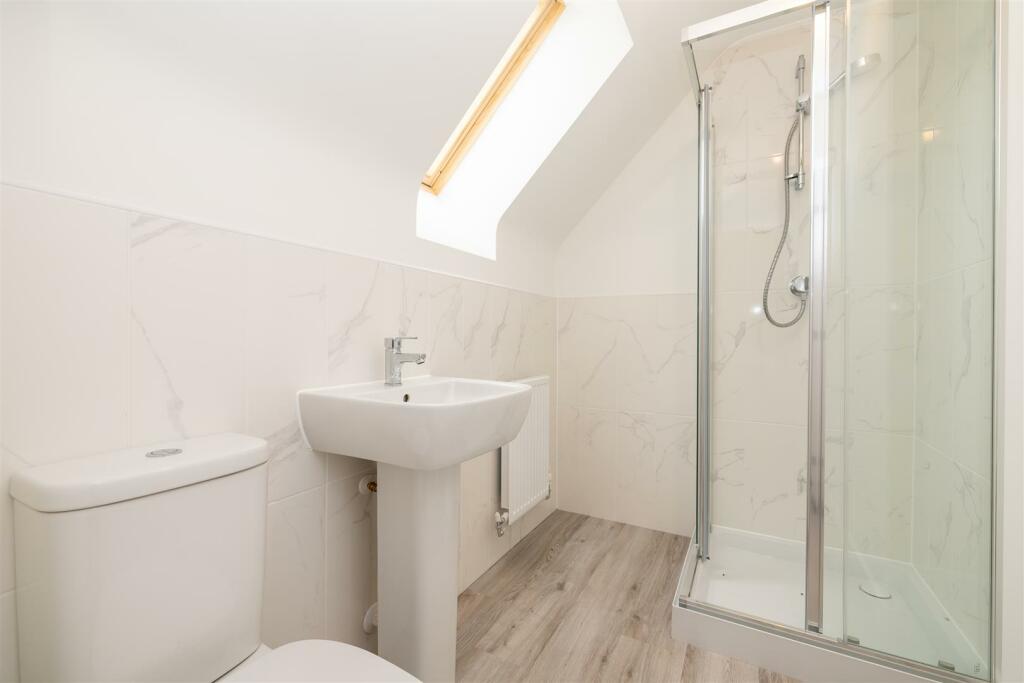 Bedroom 1 En-Suite