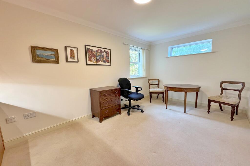 Study/Bedroom 3