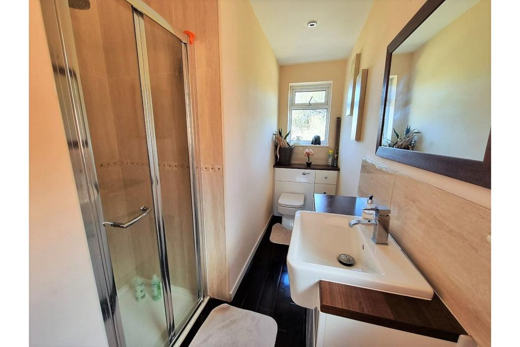 Jack &amp; Jill En-suite