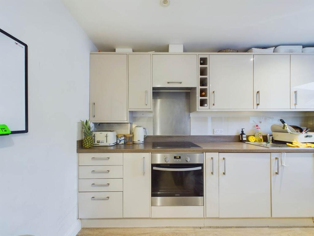 4 parkers kitchen 2
