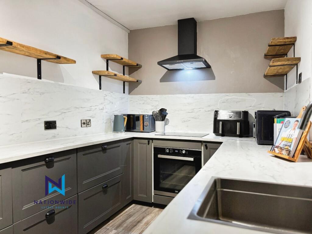Kitchen 2