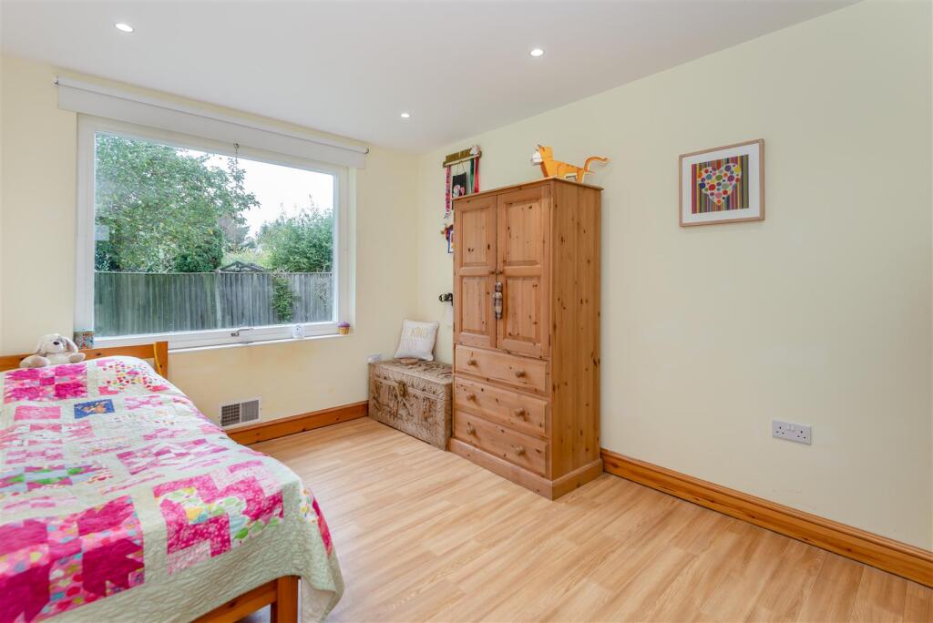 Ground Floor Bedroom 2.jpg