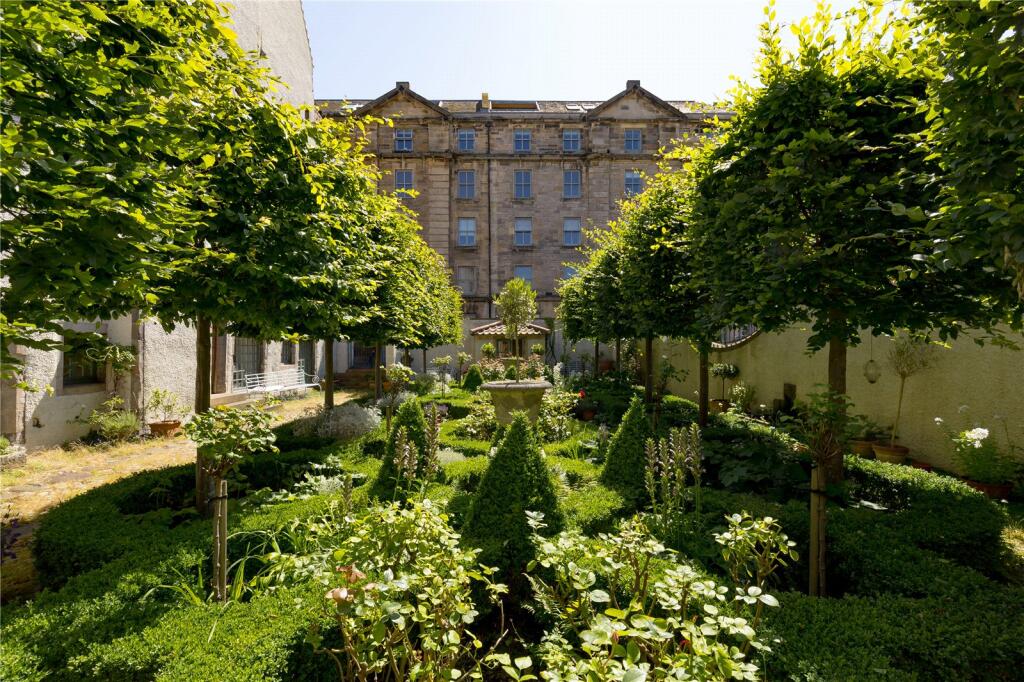Walled Garden