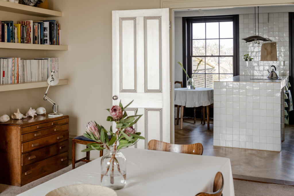 273452 - INIGO_REGENCY COURT-117.jpg