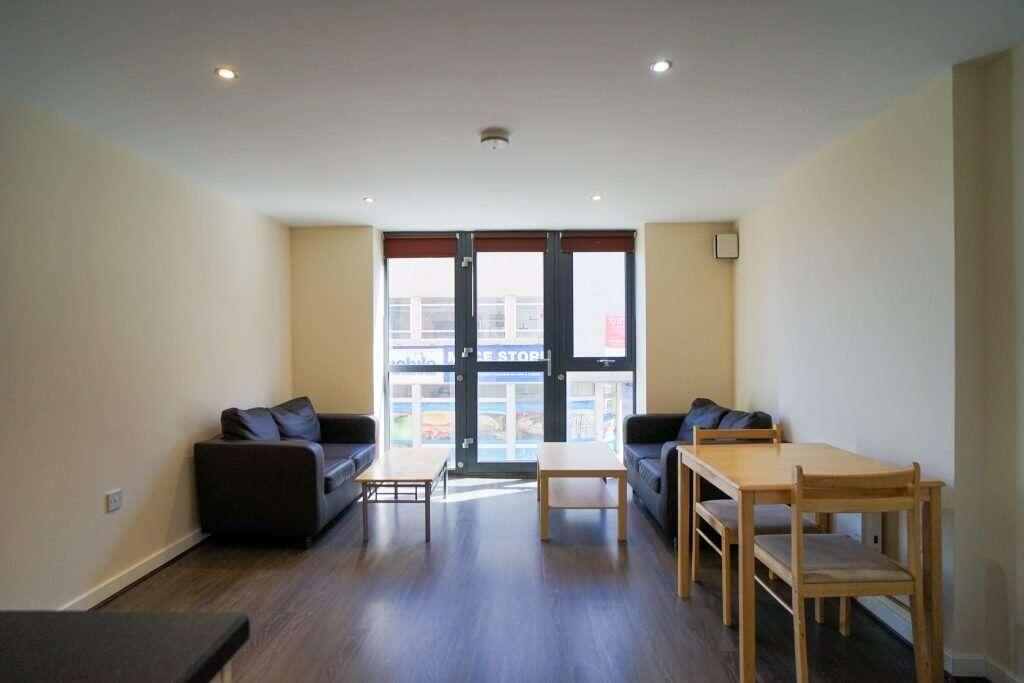 Flat_21_Croft_Buildings