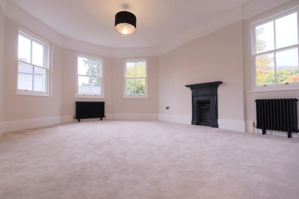 Bedroom with fitted carpet example
